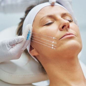 The Future of Facelifts: Non-Invasive Solutions Taking Center Stage in 2024